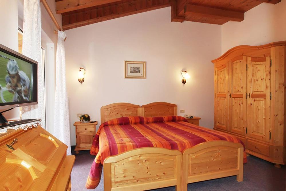 Hotel Garni Villanova Molveno Oda fotoğraf