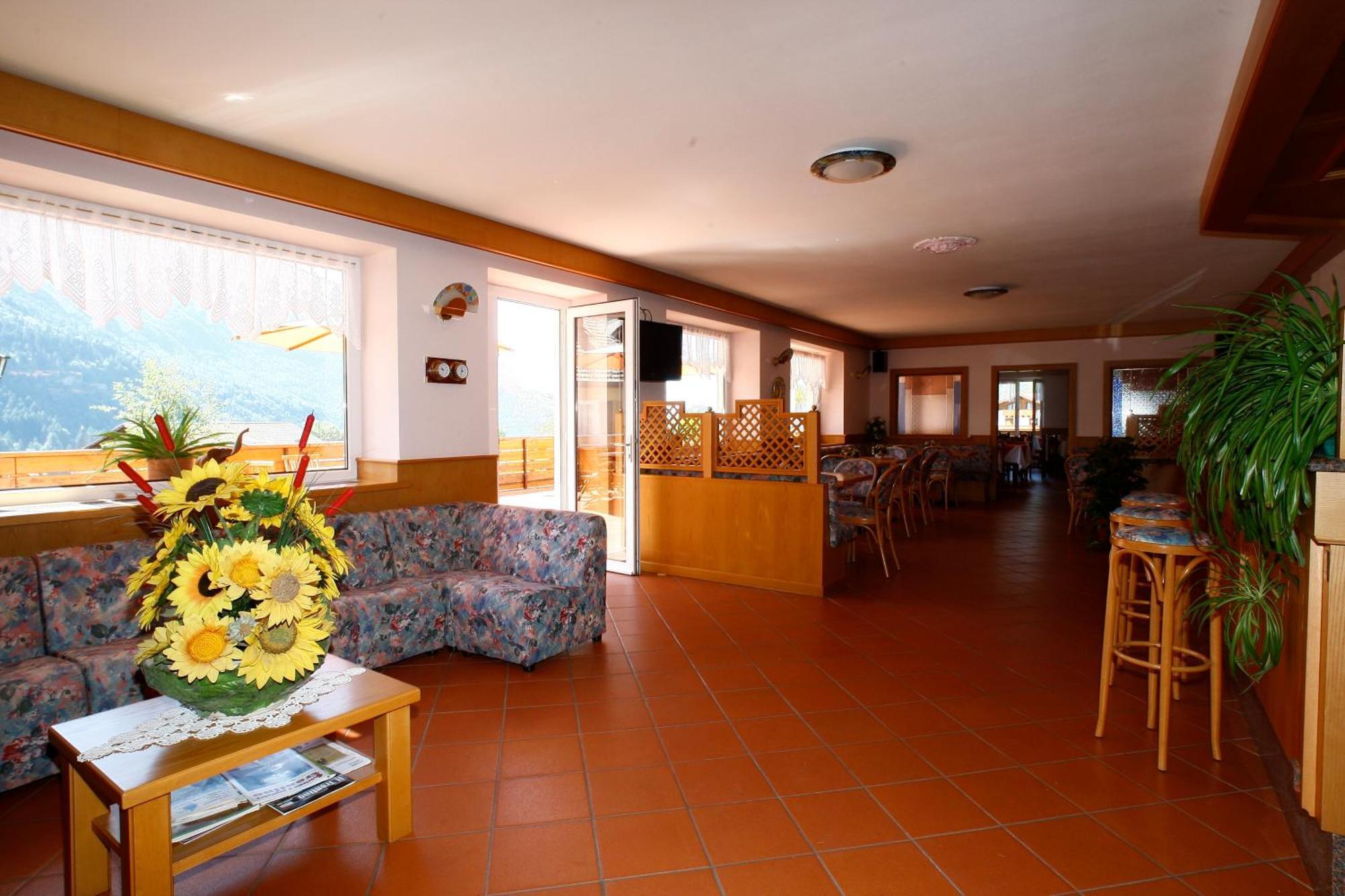 Hotel Garni Villanova Molveno Dış mekan fotoğraf
